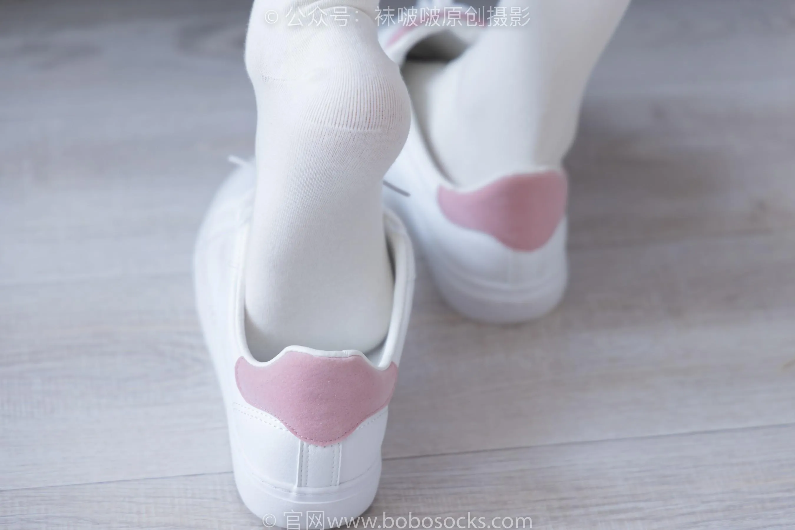 [BoBoSocks袜啵啵]NO.229 稚予-板鞋、皮鞋、两双大腿袜 [68P]插图9